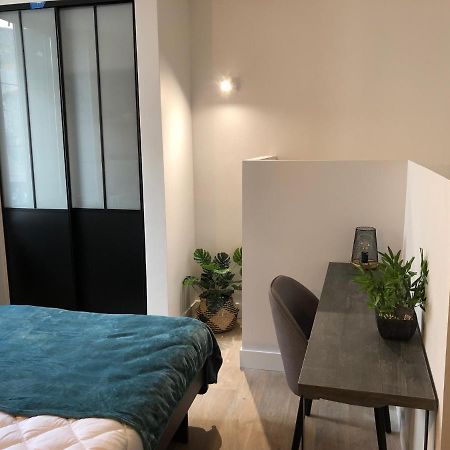 Duplex Cosy Hyper Centre Cholet Apartment Exterior photo